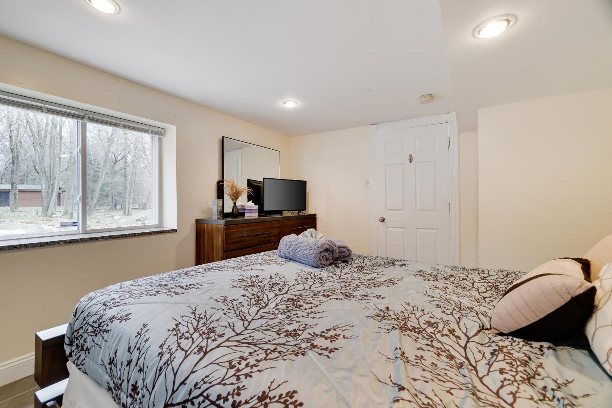 Woodland Escape-0.6Mile To Lake Beach Pet Friendly Lake Harmony Ngoại thất bức ảnh